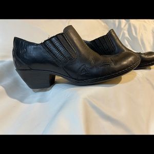 Women’s Born Black Leather Western Ankle Bootie- style Amibeth.